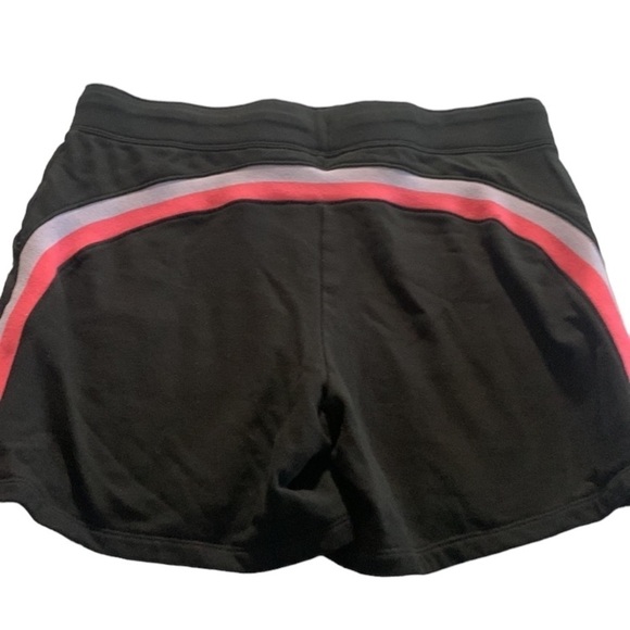 CHAMPIONS women’s medium shorts - Picture 1 of 3